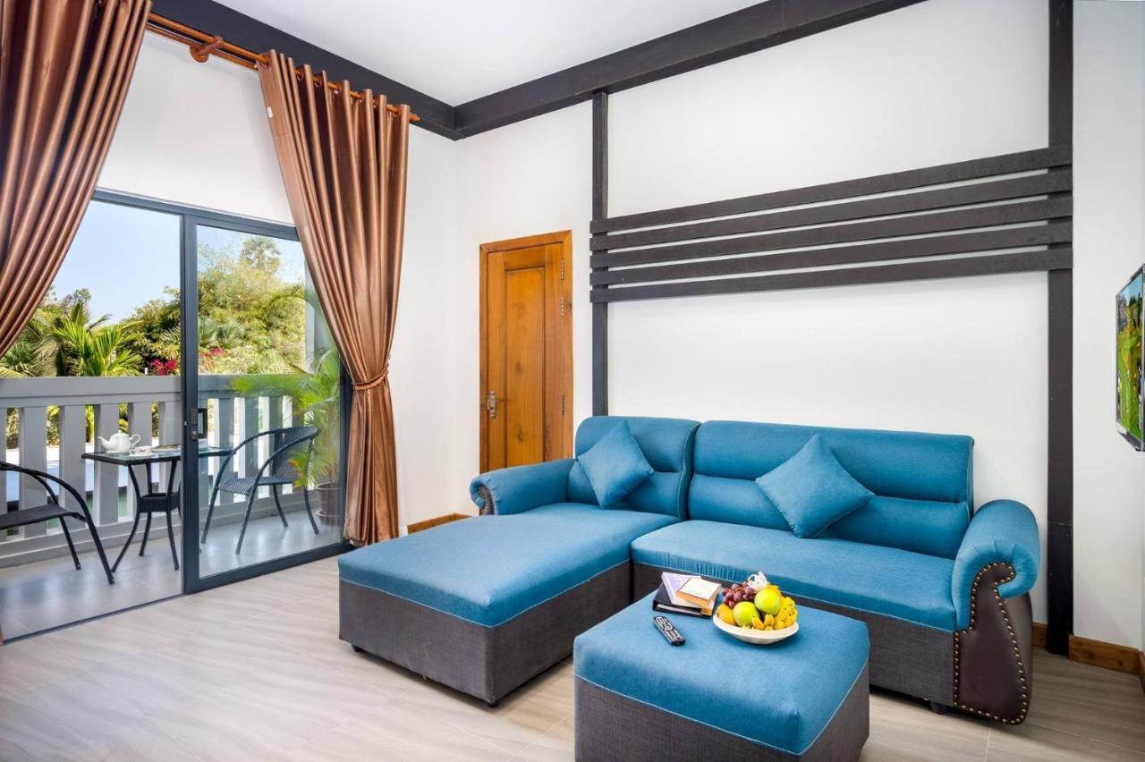 Reveal Angkor Hotel Siem Reap Dış mekan fotoğraf
