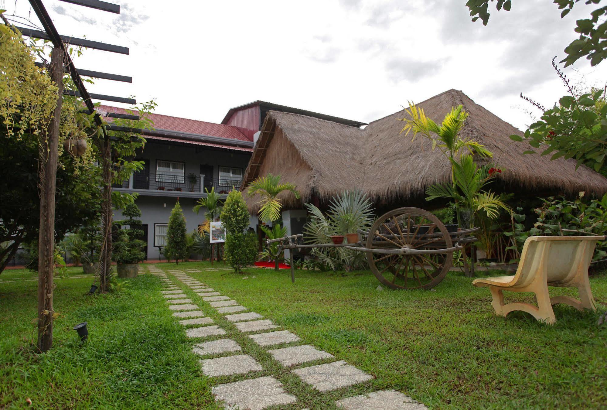 Reveal Angkor Hotel Siem Reap Dış mekan fotoğraf