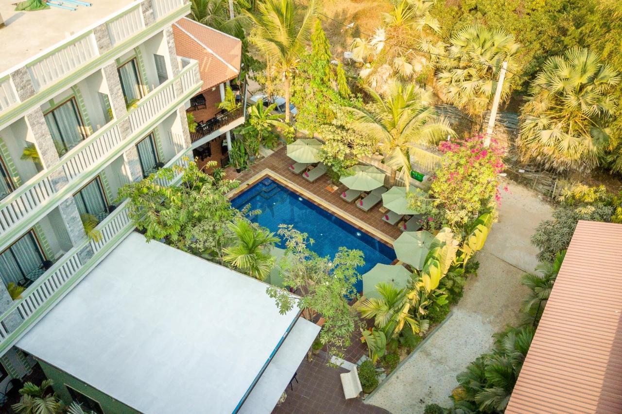 Reveal Angkor Hotel Siem Reap Dış mekan fotoğraf