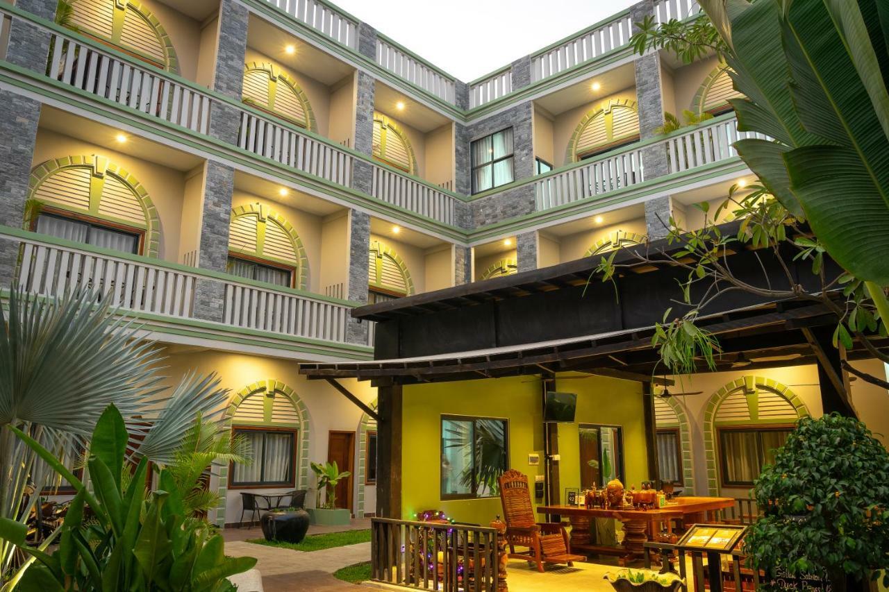 Reveal Angkor Hotel Siem Reap Dış mekan fotoğraf
