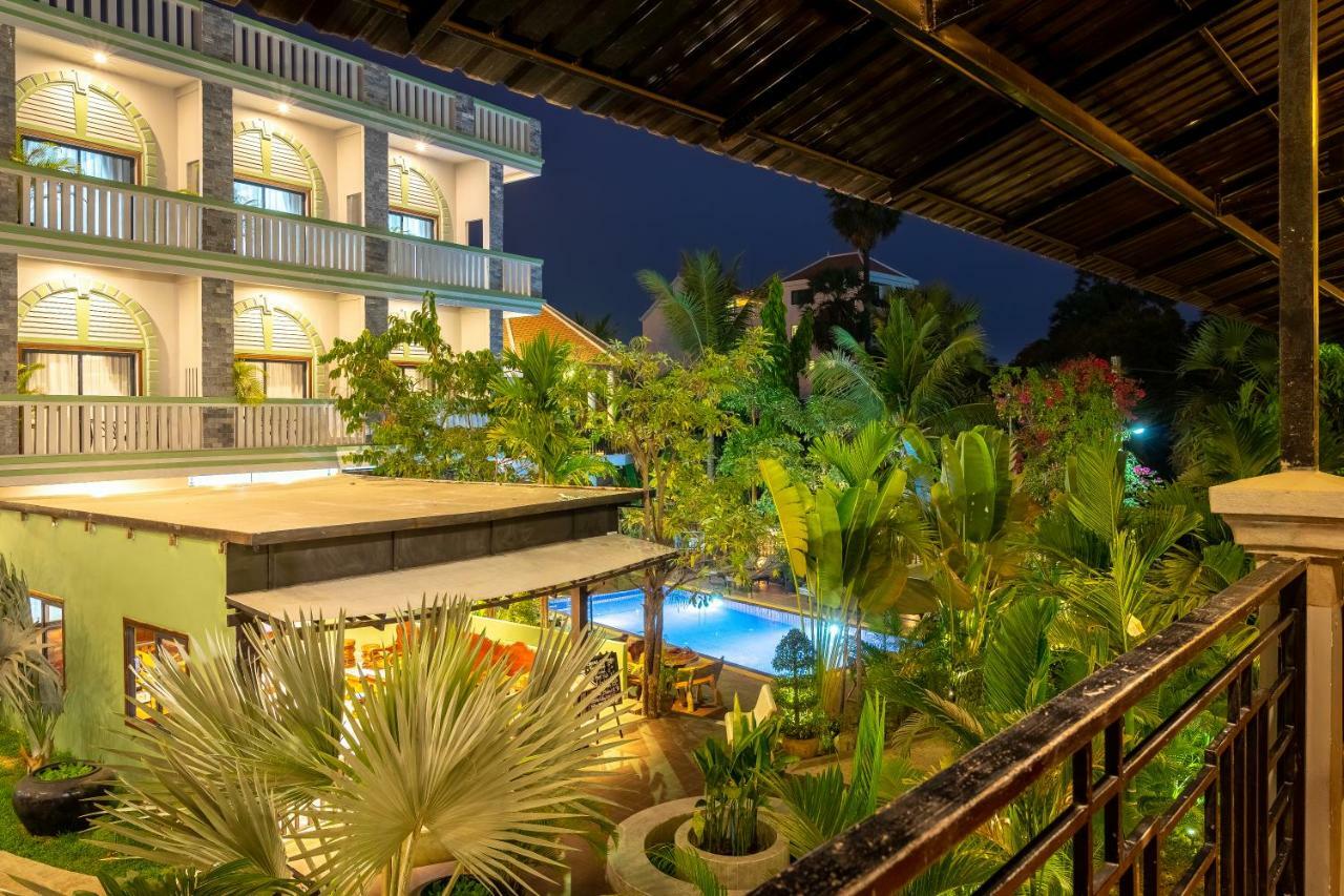 Reveal Angkor Hotel Siem Reap Dış mekan fotoğraf